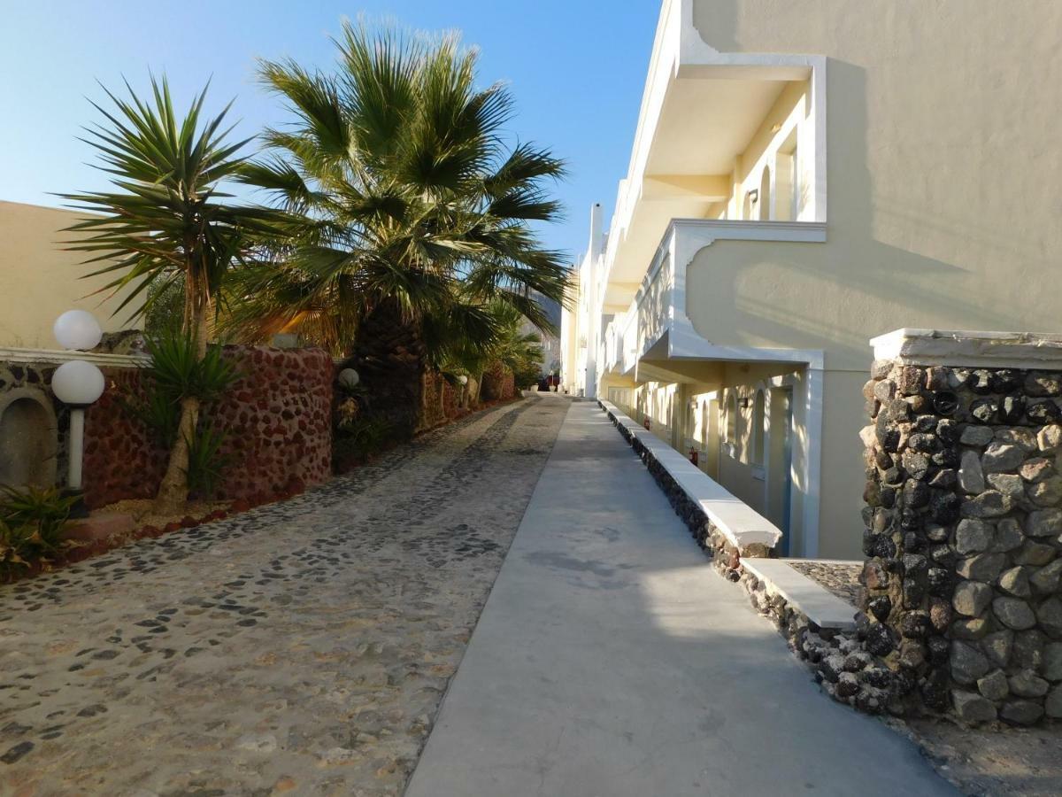 Sea Side Perivolos Hotel Bagian luar foto
